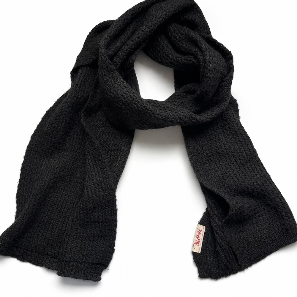 Diesel Mens Black Knit Scarf Warm Winter Fashion Accessory‎